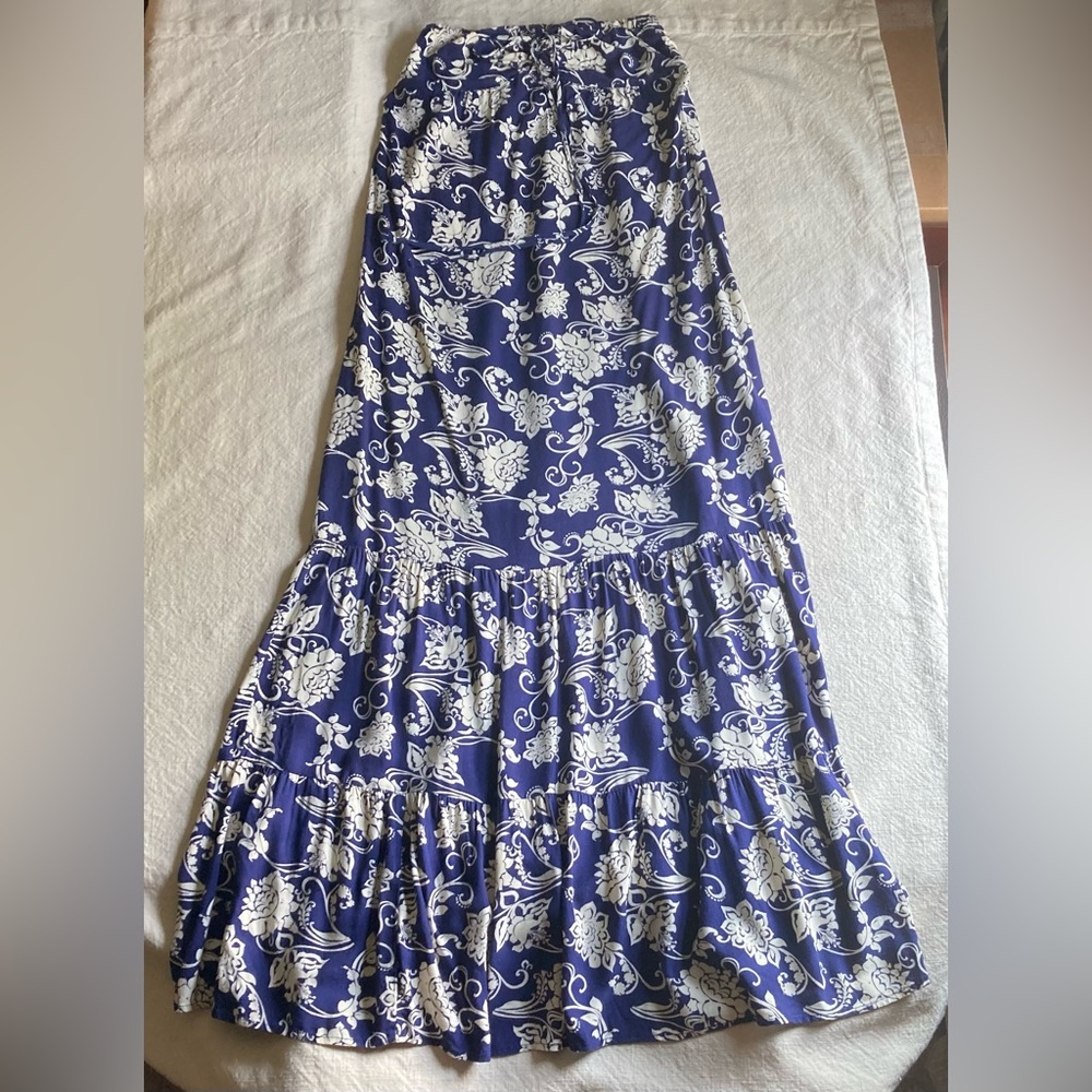 Mossimo Supply Co. Bold Cream & Navy Floral Strapless Maxi Dress